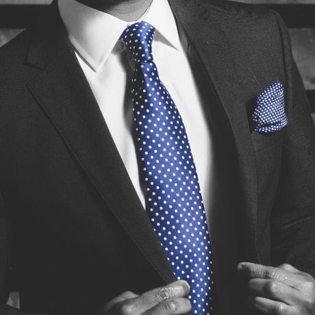 businessman-4785283_1920